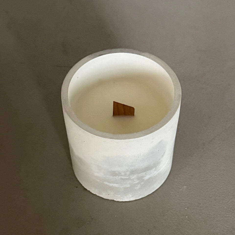 [Classic Candle] MINIMALIST Cassis + Fruity Musk