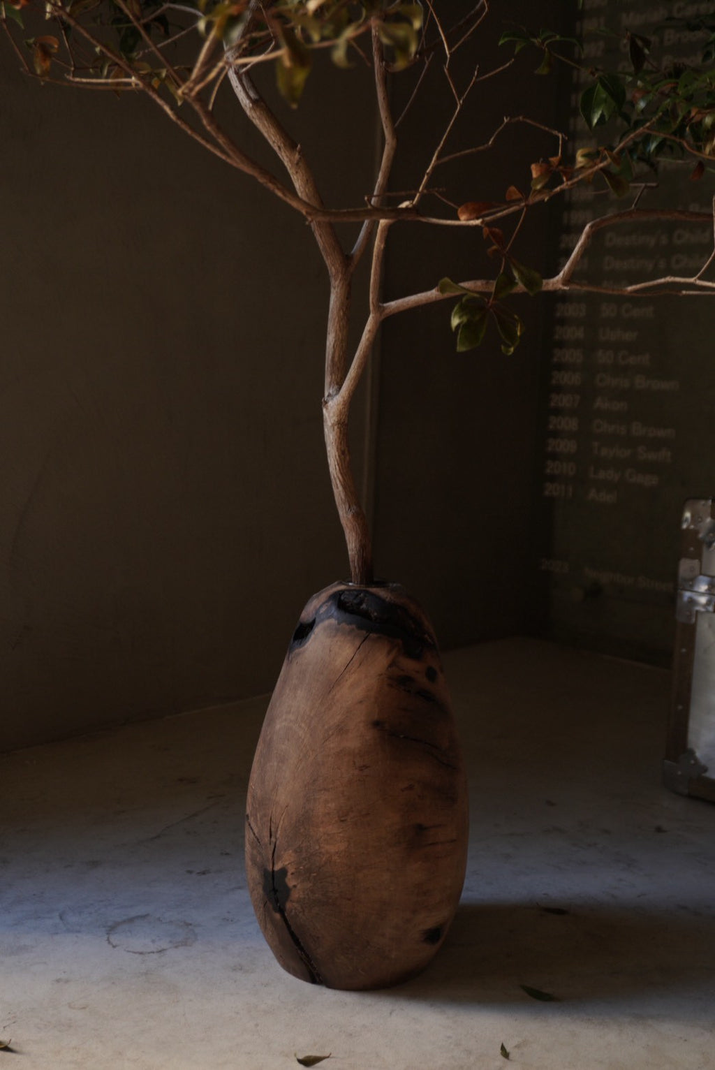 [Vase] Black persimmon Wood Vase　クロガキ